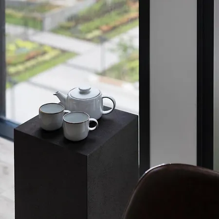 2-bedroom With Gym In Towarowa Towers Near Metro Rondo Daszynskiego 아파트 바르샤바